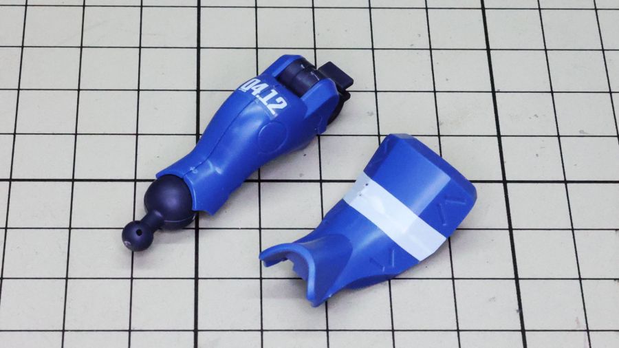 HG 1/144 군경 자쿠 조립 과정 사진_47.jpg