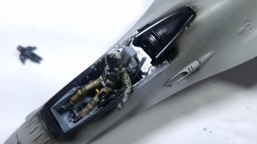1/48 F-16 Ukrainian viper 04_4.jpg