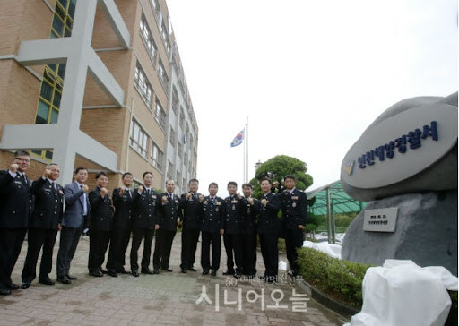 자기가 경찰서인줄 아는 정신나간 학교건물.jpg_5.jpg