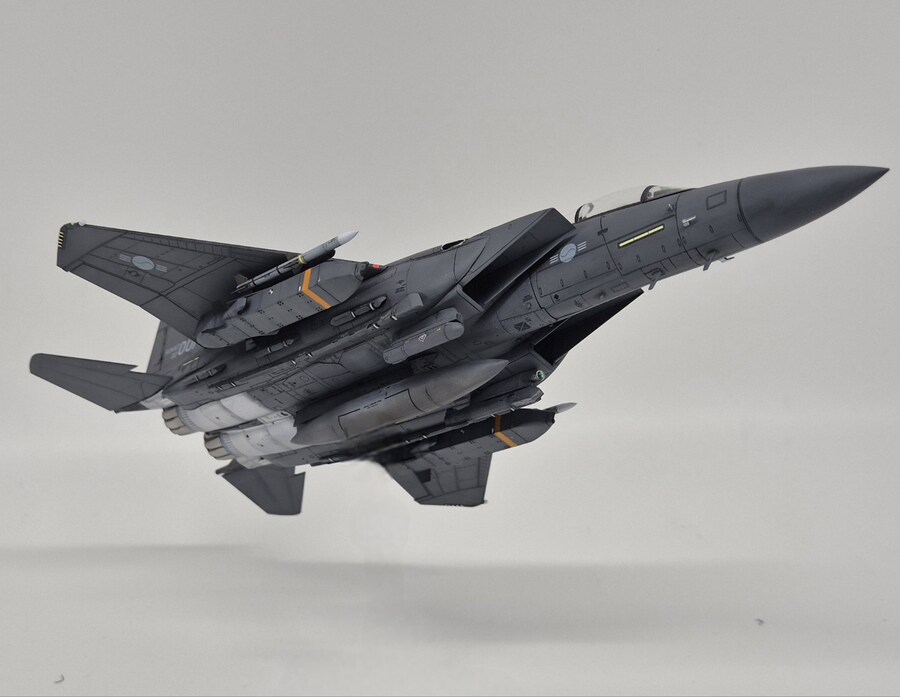대한민국 공군의 큰형님 빅가이 F-15K 완성 (1/72)_2.jpg