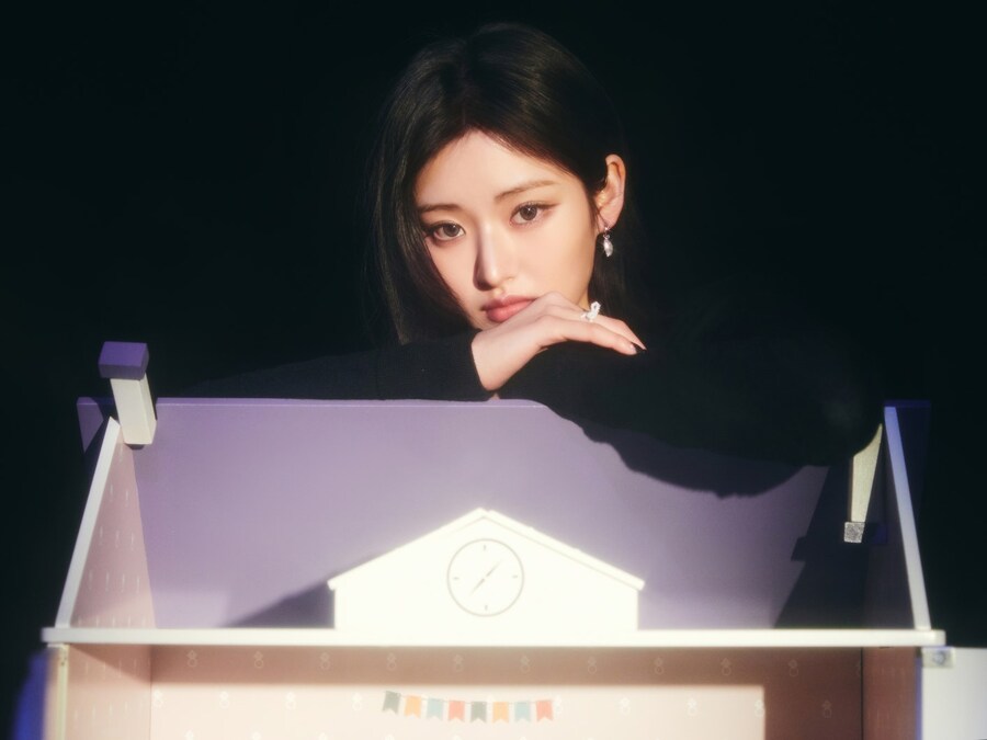 [피프티피프티] 3rd 미니앨범 [𝓓𝓪𝔂 & 𝓝𝓲𝓰𝓱𝓽] 컨셉포토_24.jpg