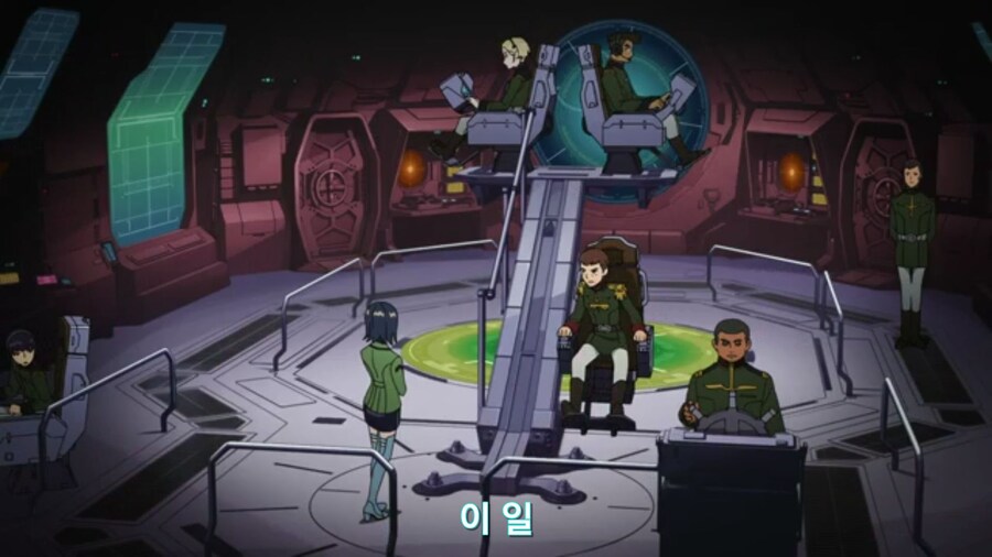 스압[기동전사 건담 GQuuuuuux]3화 비밀이 있는 두 건담 그리고 클랜 배틀_16.jpg