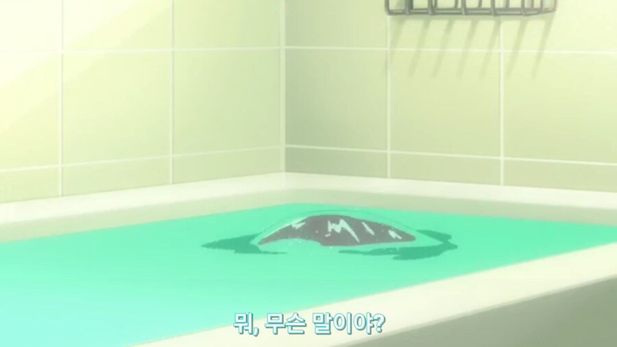 스압[기동전사 건담 GQuuuuuux]3화 비밀이 있는 두 건담 그리고 클랜 배틀_98.jpg