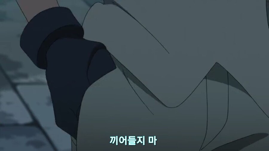 스압[기동전사 건담 GQuuuuuux]3화 비밀이 있는 두 건담 그리고 클랜 배틀_208.jpg