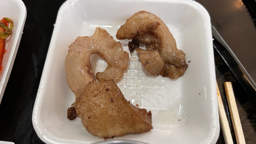 모란시장 돼지부속 무한리필, 약한 자는 못 버틴다_12.jpg