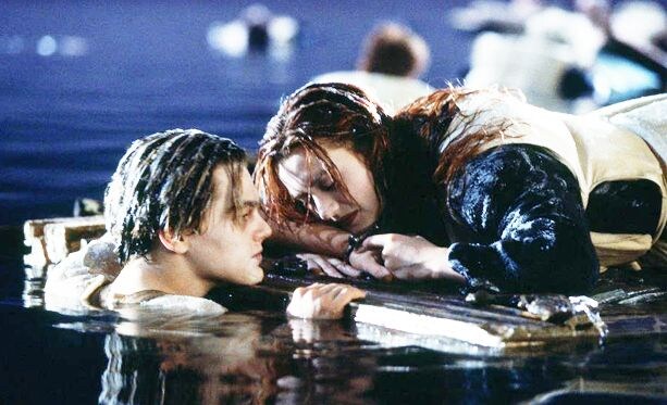 찰스 존 조그힌, 타이타닉 침몰할 때 술 원샷하고 있던 남자_5.png