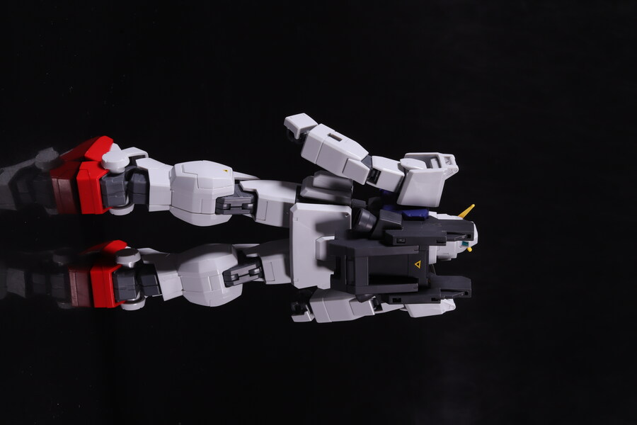 HG] 육전형 건담 (패러슈트 팩)_6.jpg