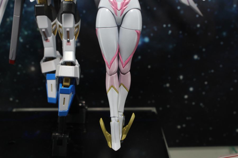 [반다이] S.H.F 라크스 클라인 파일럿 슈트 Ver 전시 사진 3_12.jpg