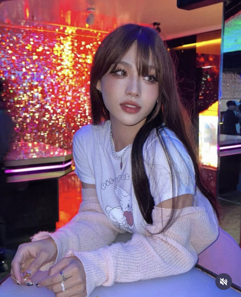 쌍둥이 자매덮밥 좋아해?_9.jpg
