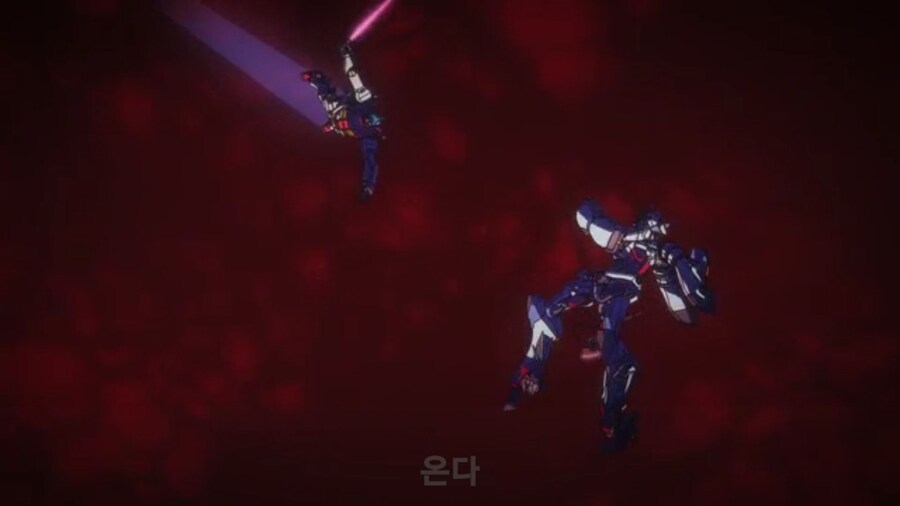 스압[기동전사 건담 GQuuuuuux]4화 뉴타입, 라라음_427.jpg