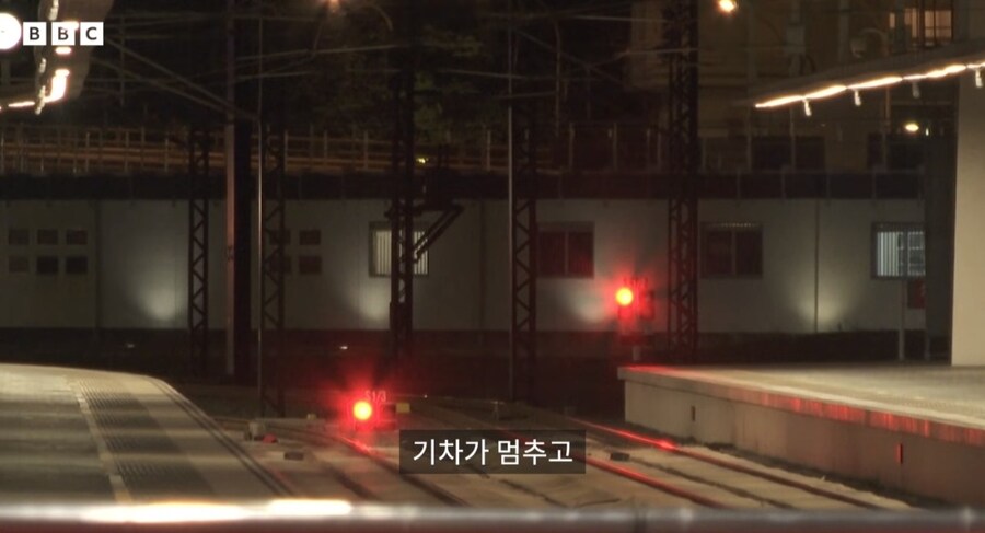 카드결재, 핸드폰, 신호등 모두 멈춘 스페인과 포르투갈_3.jpg