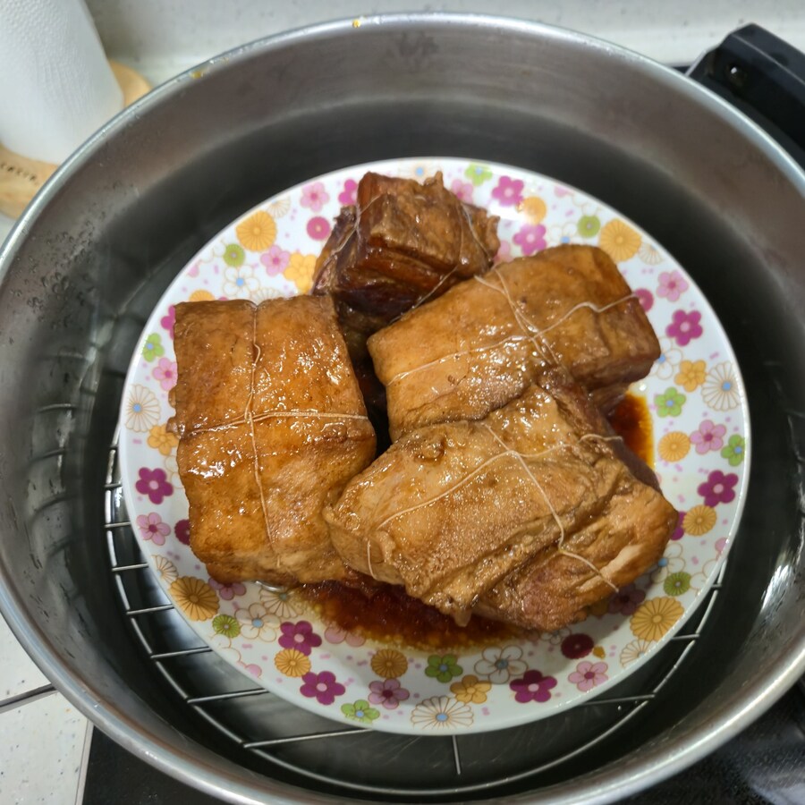 오늘 하루를 다 쓴 동파육 feat. 육식맨_40.jpg