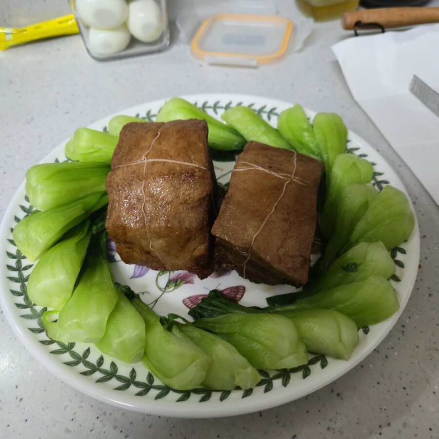 오늘 하루를 다 쓴 동파육 feat. 육식맨_50.jpg