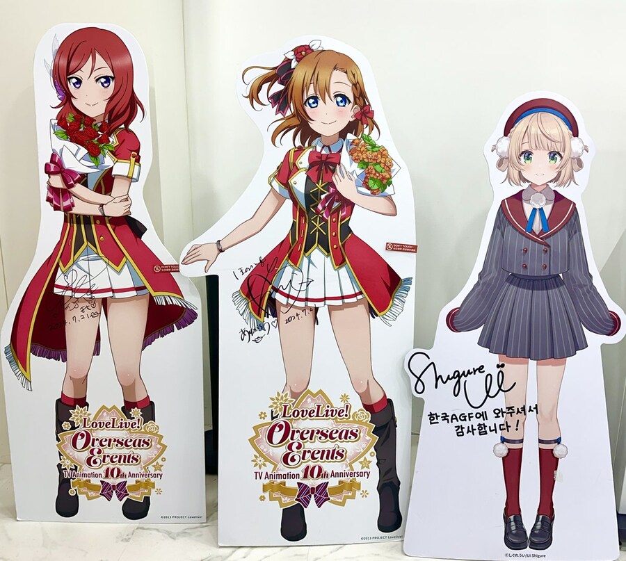 [애니메이트]잠실롯데점 러브라이브! 호노카&마키 등신대 전시_1.jpg