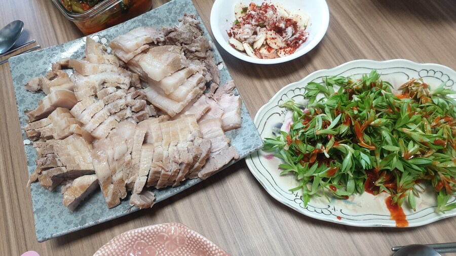 "수육.. 수육을 삶았구나!"_1.jpg