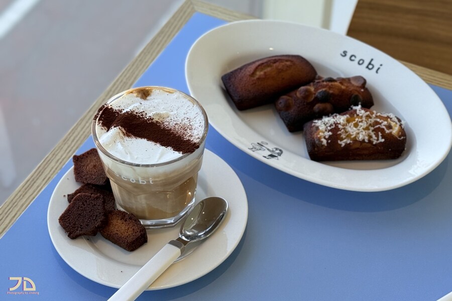 미러리스 vs 폰카_2.jpg