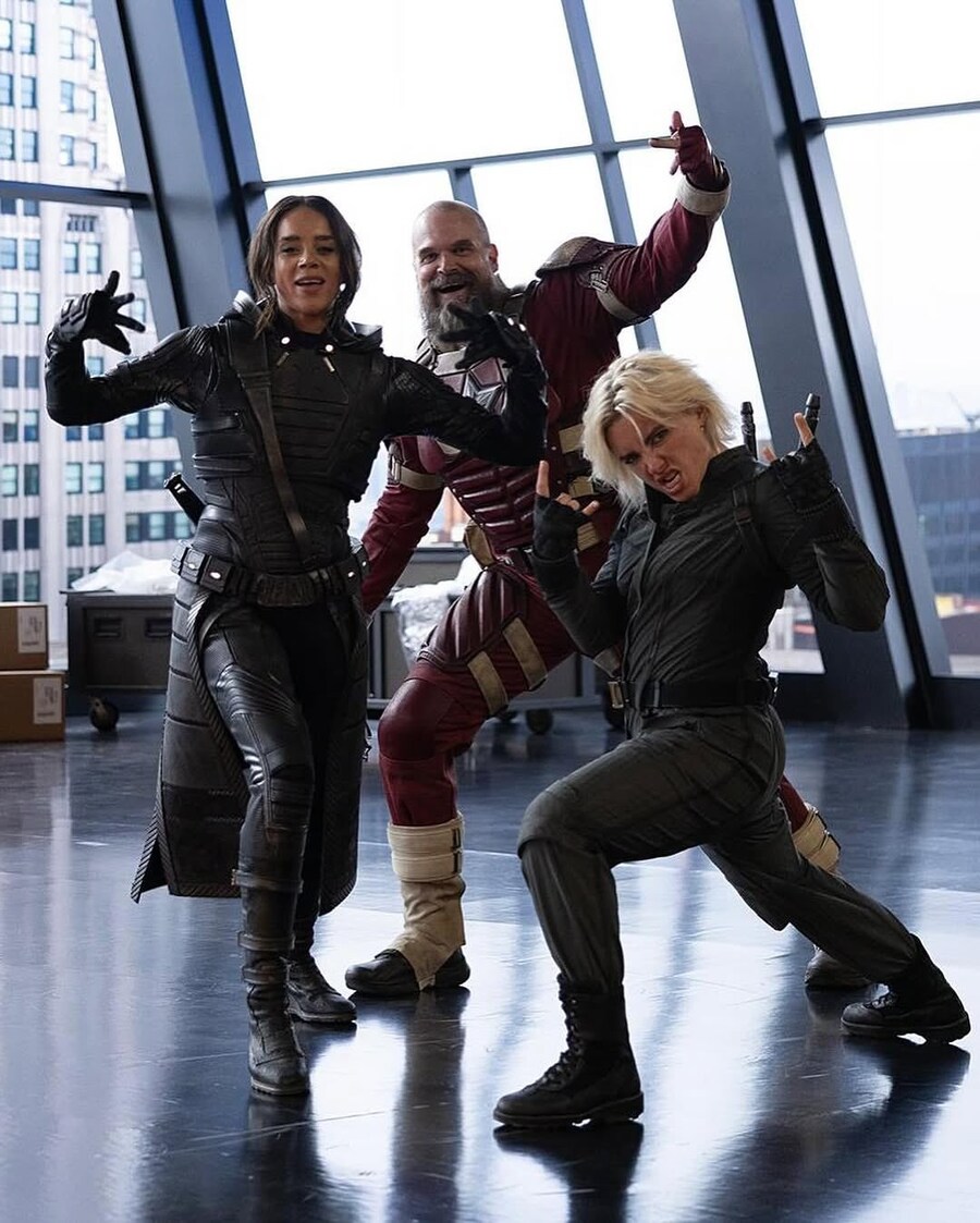 영화) 썬더볼츠 촬영장 비하인드 ㅋㅋㅋ 잘 노네 ㅋㅋ_7.png