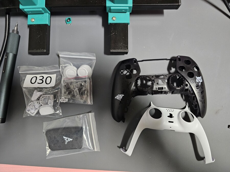 듀얼센스 라스트오브어스 에디션 만들기_1.jpg