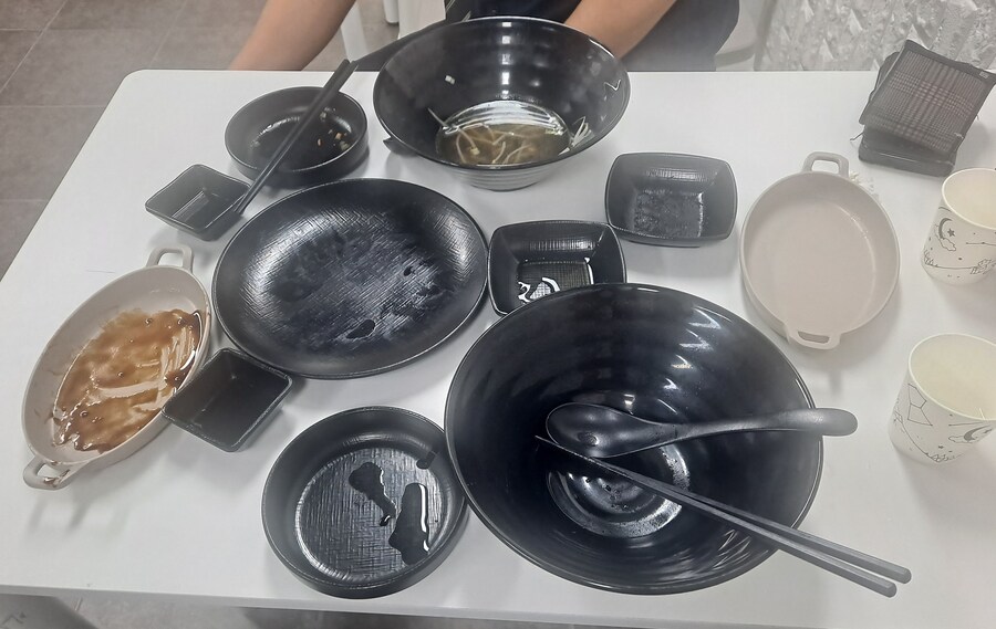 훈둔, 고기왕만두, 김치왕만두, 훙탕삼각빵, 2025년 41번째 젤라또_7.jpg