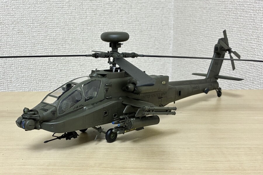 아카데미 1/48 아파치 완성_1.jpg