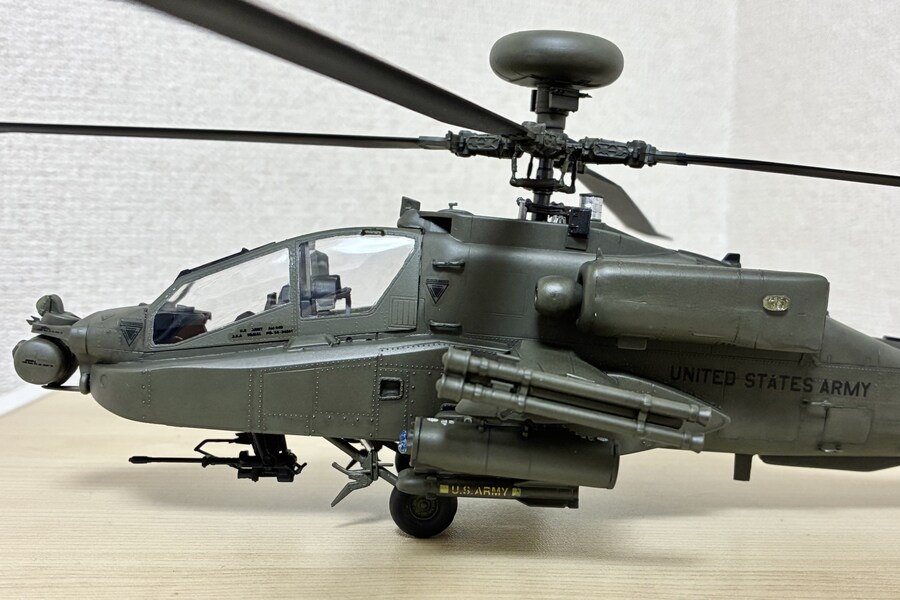 아카데미 1/48 아파치 완성_3.jpg