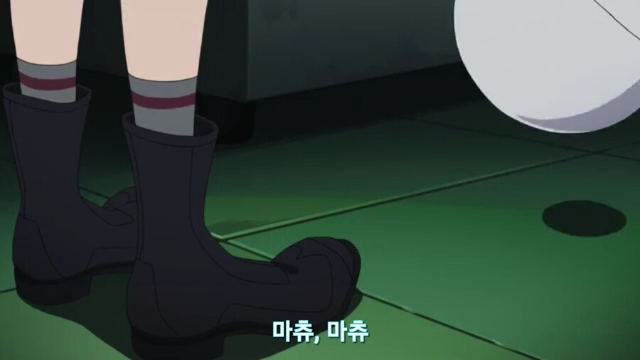 스압[기동전사 건담 GQuuuuuux]6화 키시리아암살은 뒷전치고 도파민 대폭발전_380.jpg