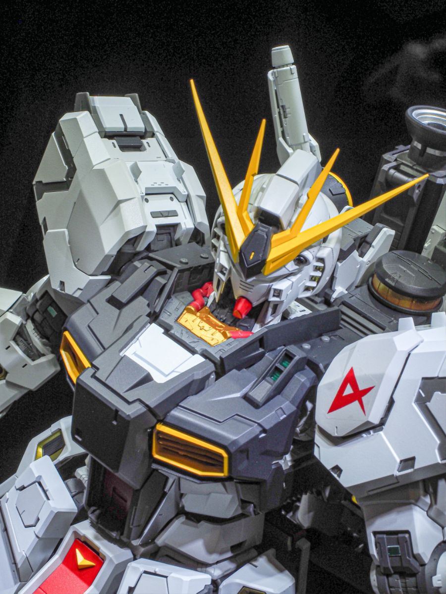 PG 언리쉬드 뉴 건담 다각도 전시 사진 (추가)_4.jpg