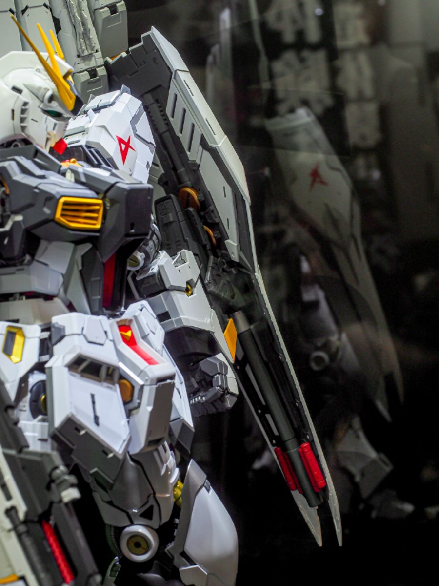 PG 언리쉬드 뉴 건담 다각도 전시 사진 (추가)_12.jpg