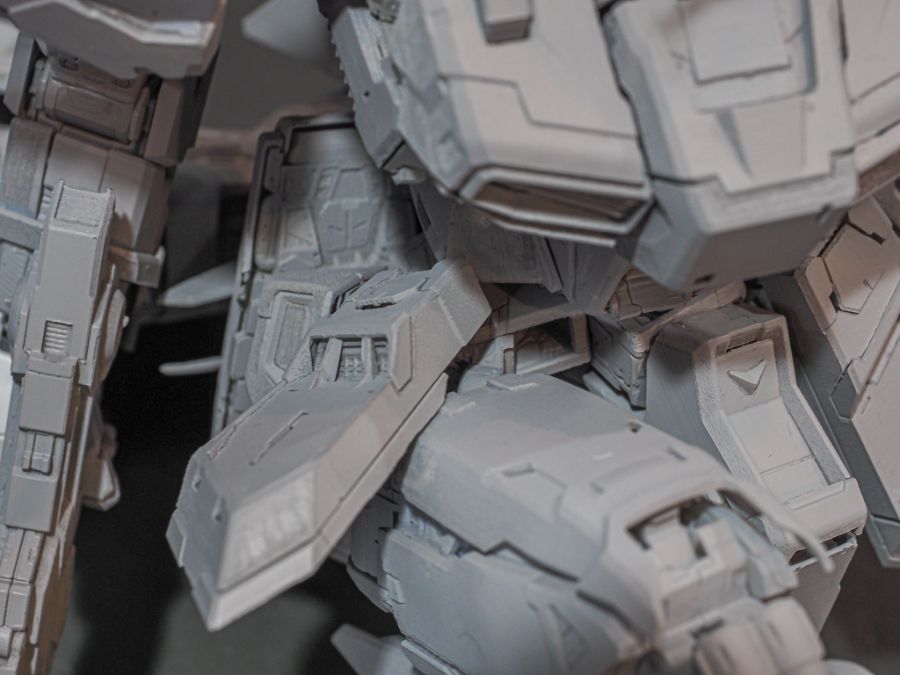 PG 언리쉬드 뉴 건담 원형 확대 전시 사진_3.jpg