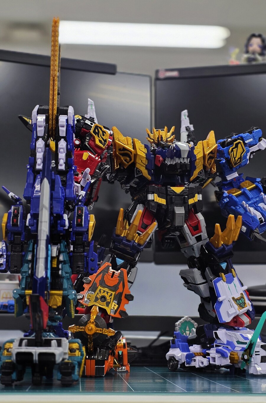 [삼지] 최강공룡 미니특공대 - 그레이트 렉스카이저 D9_10.jpg