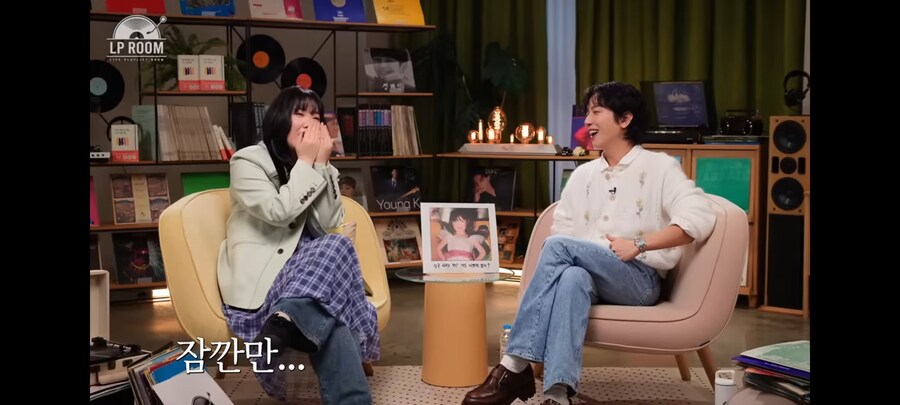 악뮤) 오빠와 동거하게된 이수현이 첫 아침 목격한 찬황의 모습_18.jpg