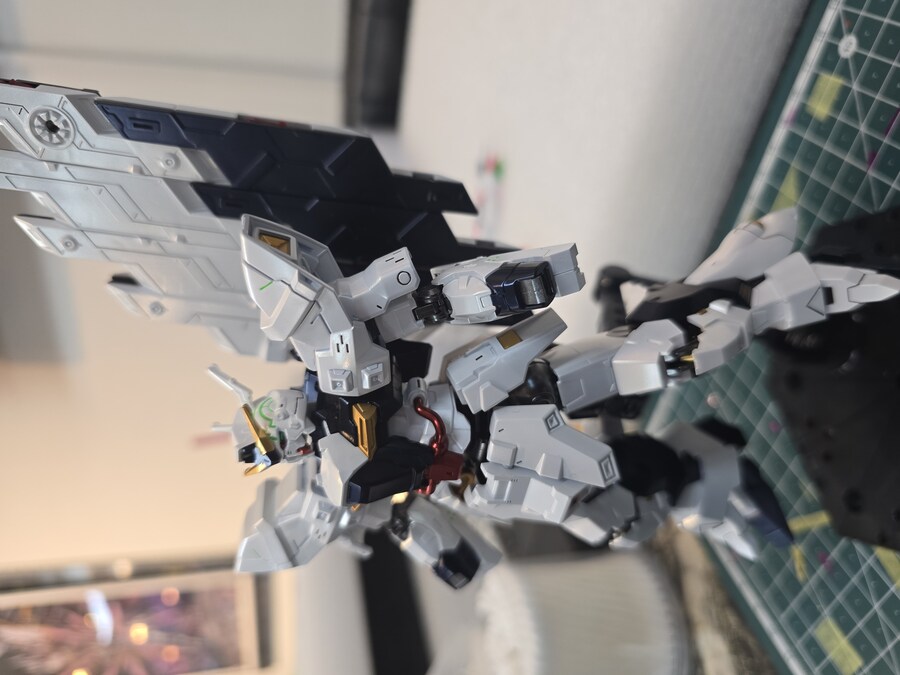 [HG] 문건담 도색 완성 (뉴건담 컬러)_4.jpg