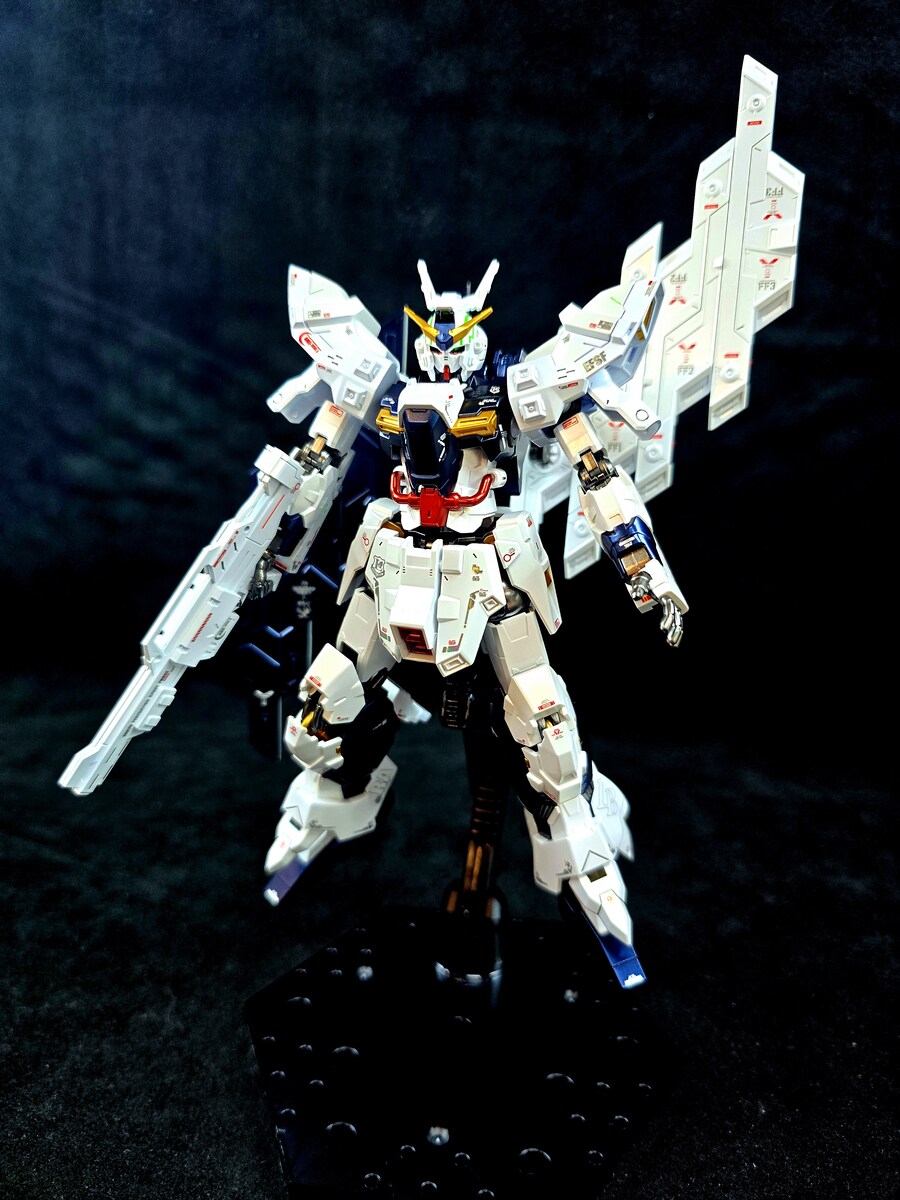 [HG] 문건담 도색 완성 (뉴건담 컬러)_5.jpg