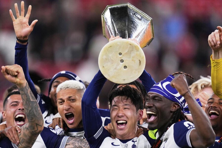 EPL, 해축) 마지막날까지 엔딩을 기다리는 팀들_1.jpg