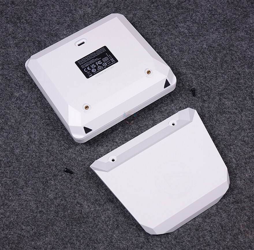 스트림덱에 오디오 인터페이스를 더하다! 엘가토(Elgato) XLR Dock_24.jpg