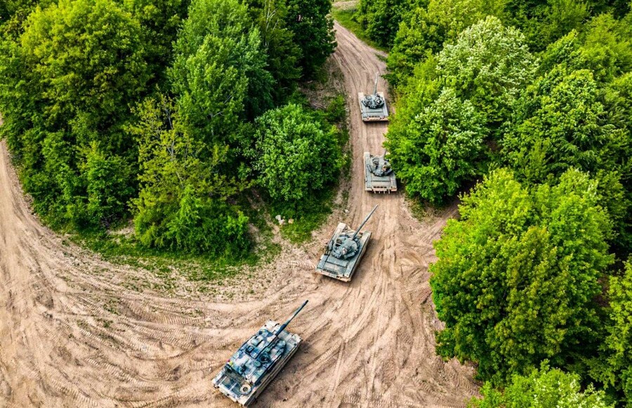 폴란드군 최근 K2 전차 훈련 장면_3.jpg