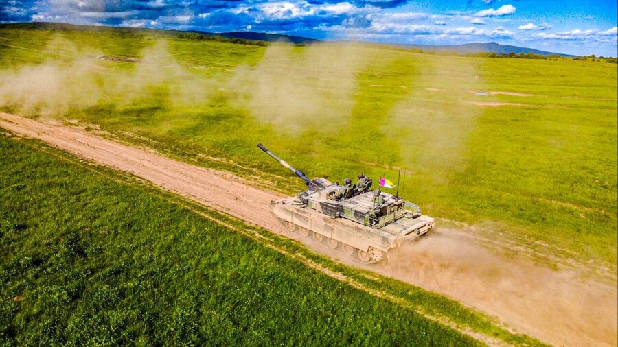 폴란드군 최근 K2 전차 훈련 장면_5.jpg