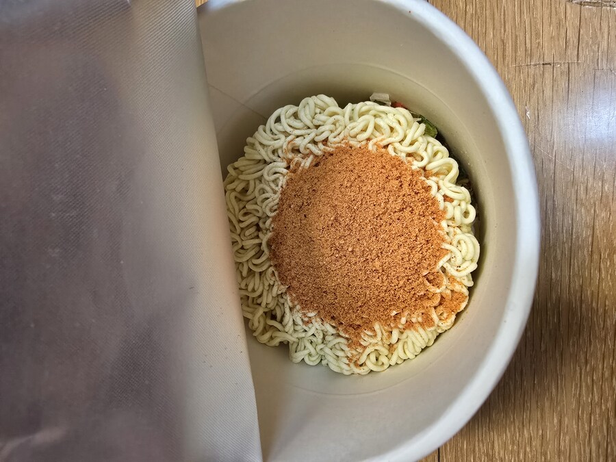 신라면 컵라면_2.jpg