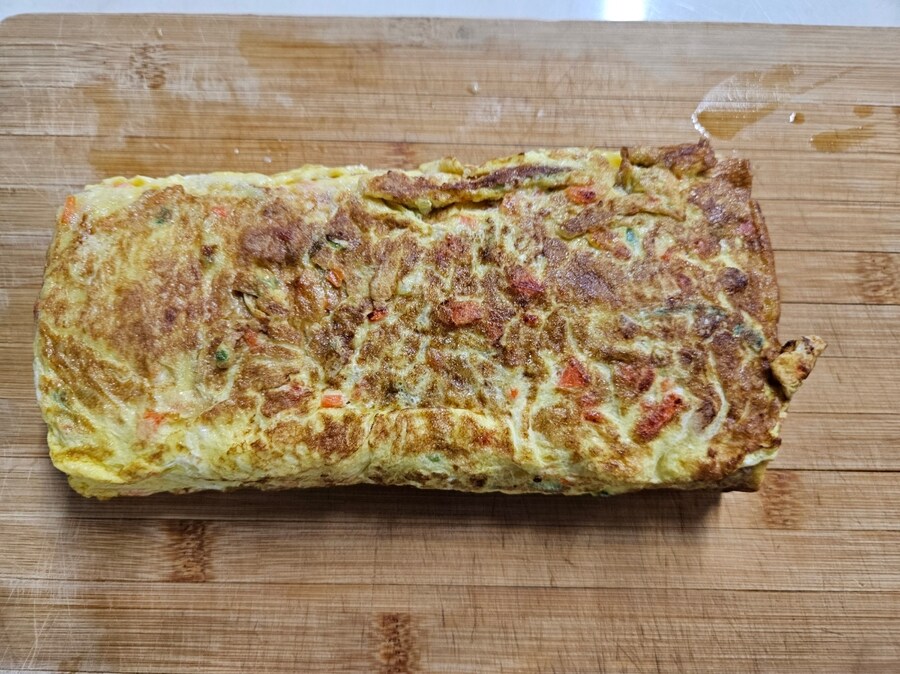 직장에서 3천원으로 해먹는 점심 김치찌개 계란말이_7.jpg