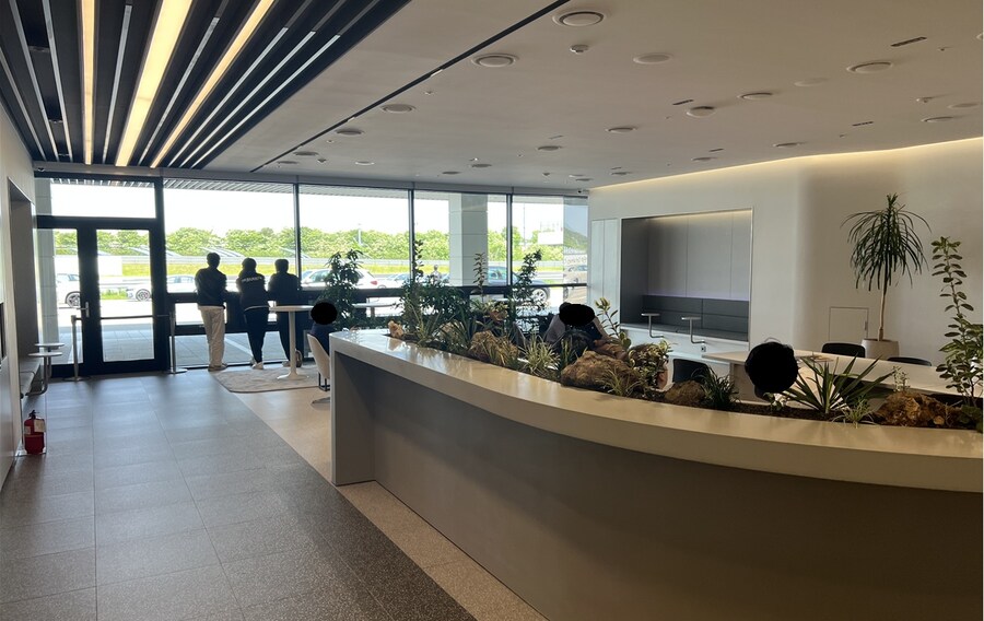 포르쉐 타고, BMW 드라이빙 센터에 가서, 미니 타고 놀고 왔습니다_2.jpg