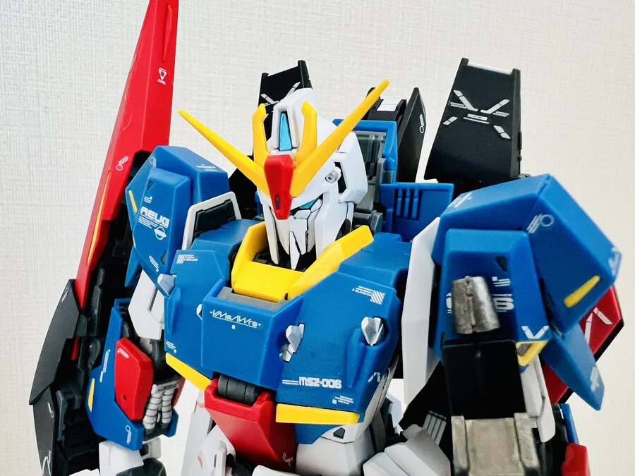 [MG] MSZ-006 Z 건담_1.jpg