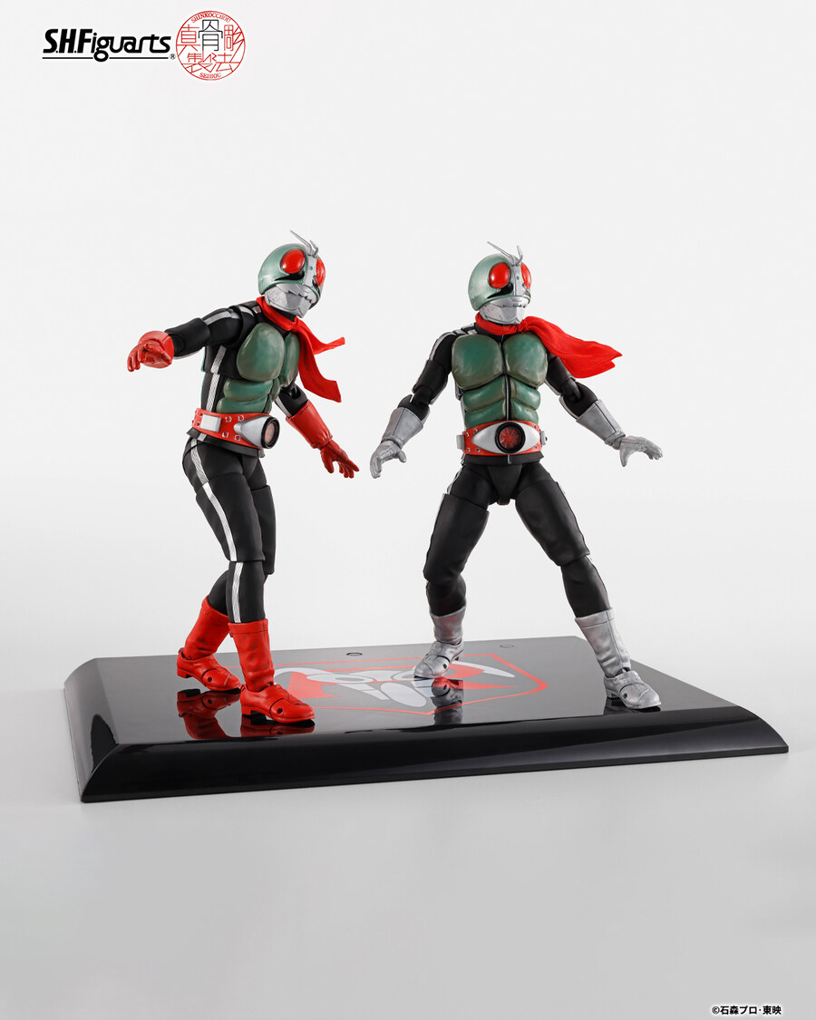 [반다이] S.H.Figuarts(진골조제법)가면라이더 신1호,2호 쇼와 라이더_11.jpg