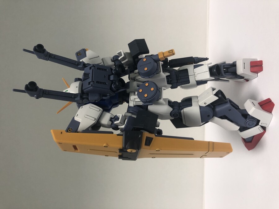HGUC D 건담 퍼스트_2.jpg