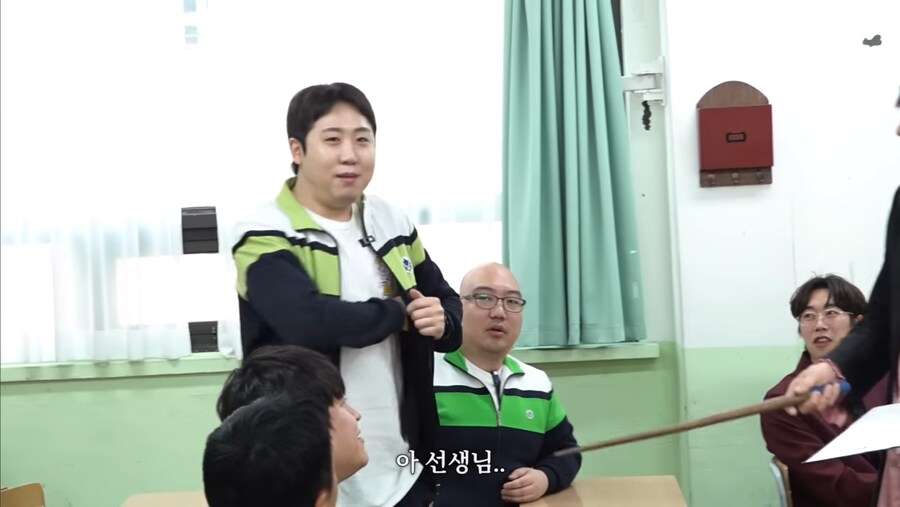 선생님, 이건 별 거 아닌데..._1.jpg