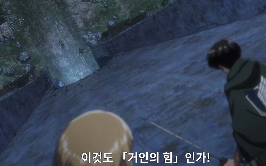 진격의거인) 라이너의 생명력 말도 안되는 점_2.png