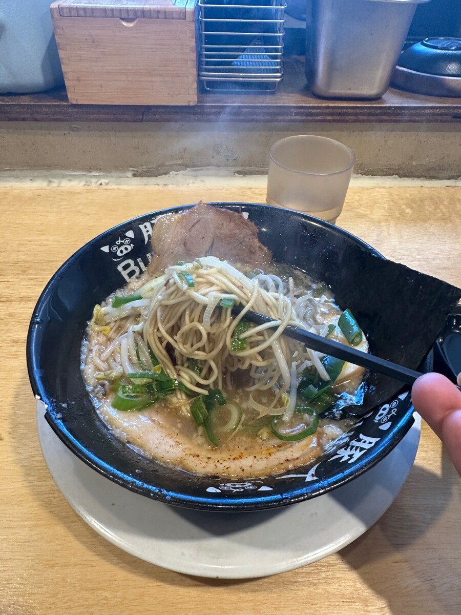 홍대에서 먹는 일본라멘_부탄츄_4.jpg
