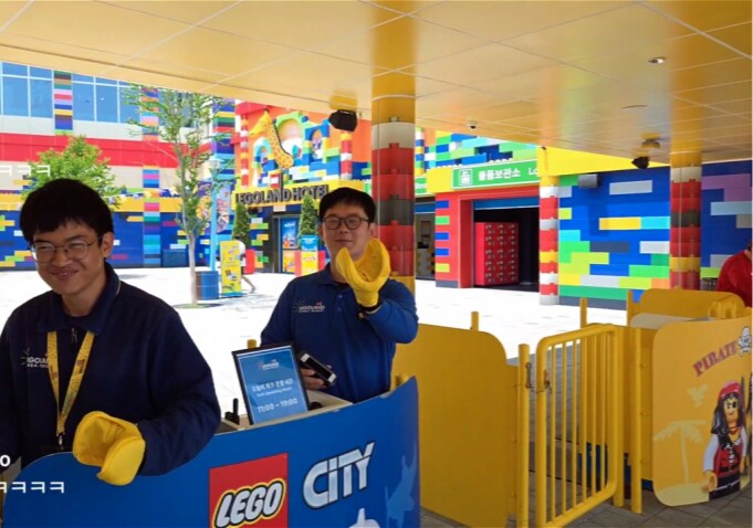 레고랜드 직원 근황_1.png