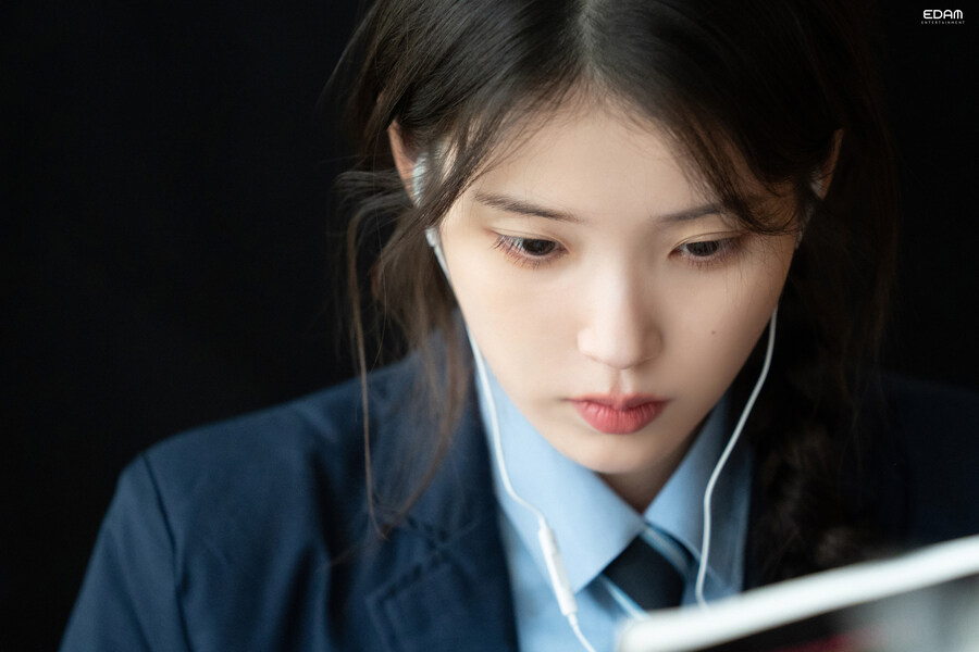 [EDAM] 한 번 보고 두 번 봐도 자꾸만 보고 싶은 '미인'_17.jpg