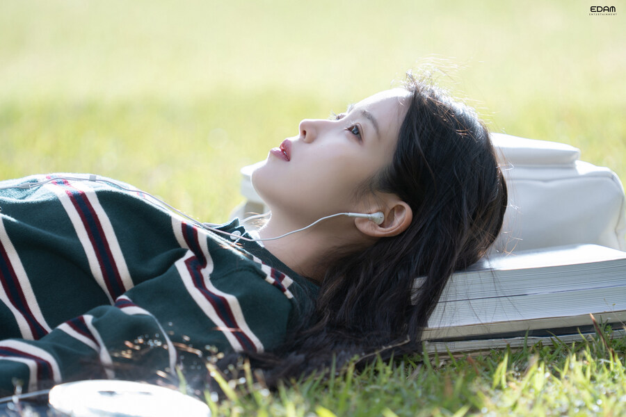 [EDAM] 한 번 보고 두 번 봐도 자꾸만 보고 싶은 '미인'_22.jpg