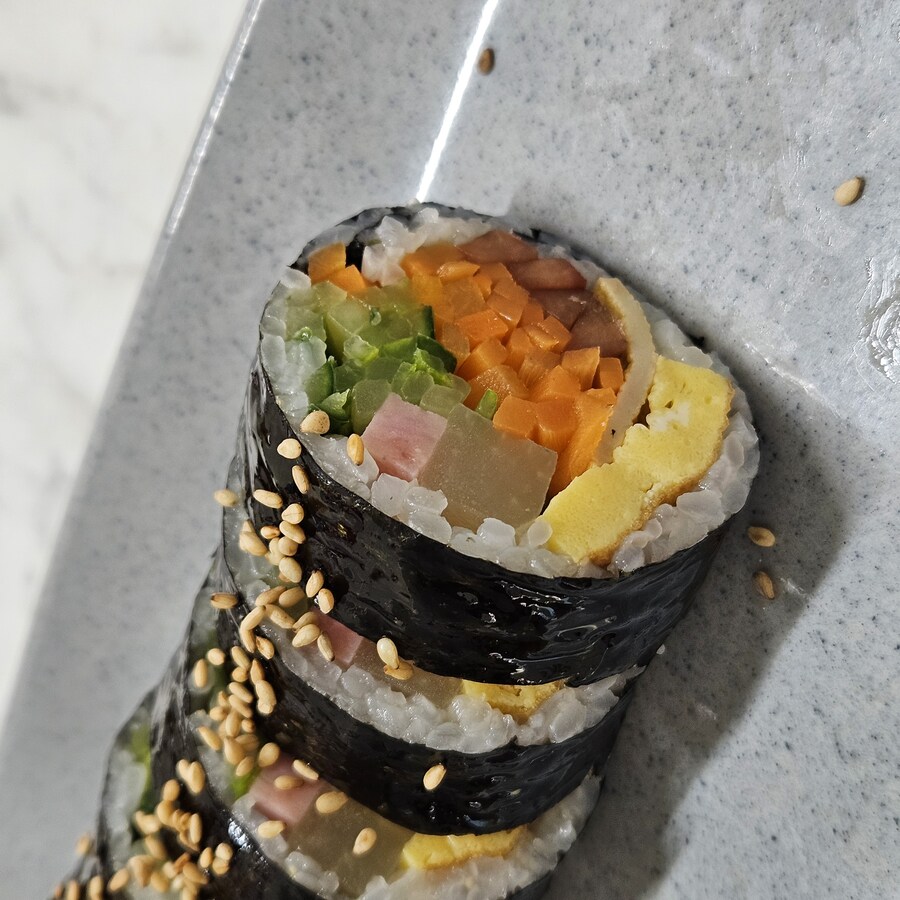 젤 좋아하는 김밥집_2.jpg